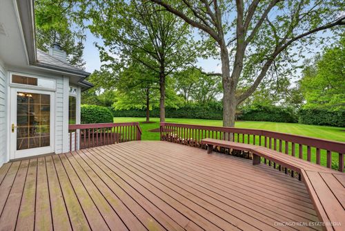 6911 Prairie Dr, Spring Grove, IL, 60081-8320 | Card Image