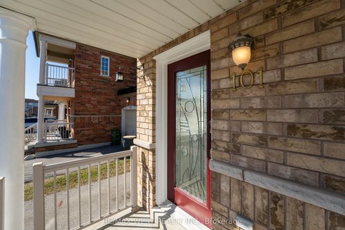 101 Vessel Cres, Scarborough, ON, M1C5K5 | Card Image