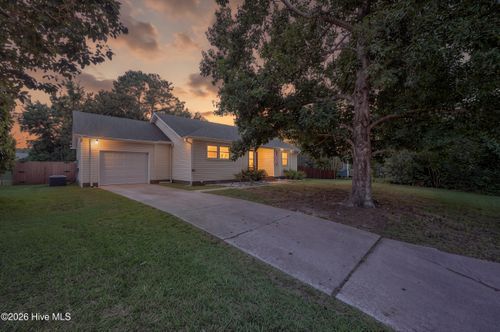 265 Bayberry Ct, Jacksonville, NC, 28540-9138 | Card Image