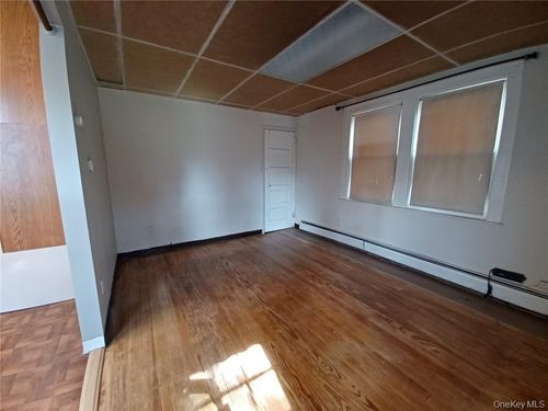 48 Lenox Ave, Congers, NY, 10920-2516 | Card Image