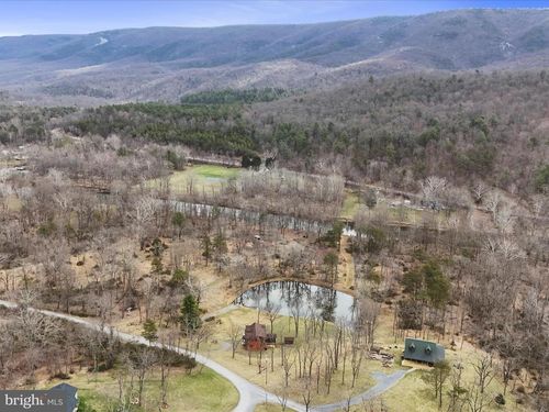 1467 Constant Run Rd, GREAT CACAPON, WV, 25422 | Card Image
