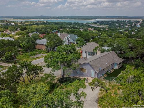 572 Barbara Dr, Canyon Lake, TX, 78133-5234 | Card Image