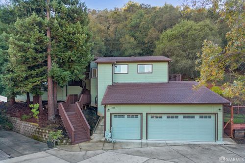 305 Lindsey Dr, Martinez, CA, 94553-5737 | Card Image