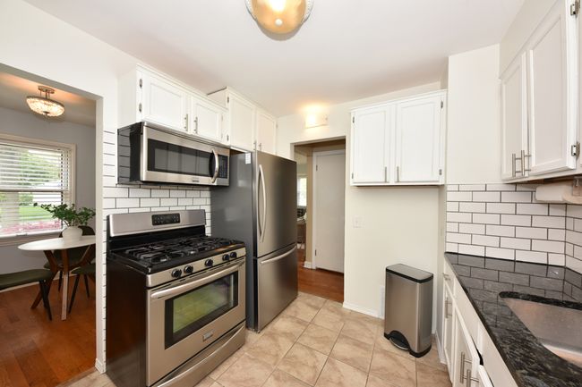 4772 N Diversey Blvd, House other with 3 bedrooms, 1 bathrooms and null parking in Whitefish Bay WI | Image 13