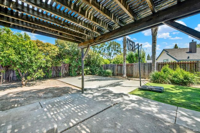 945 Hickory Avenue, House other with 3 bedrooms, 2 bathrooms and 2 parking in Fairfield CA | Image 32