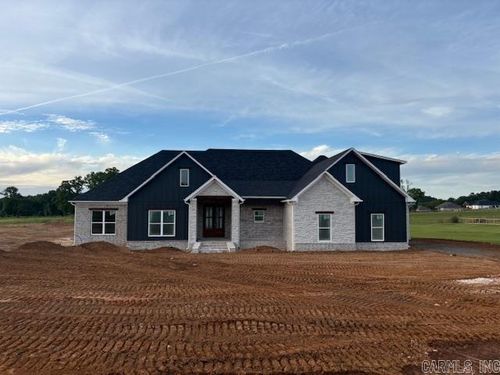 18 Republican Meadow Ln, Greenbrier, AR, 72058-8126 | Card Image