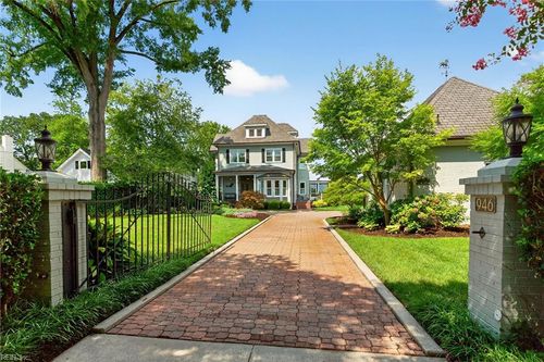 946 Jamestown Cres, Norfolk, VA, 23508-1433 | Card Image