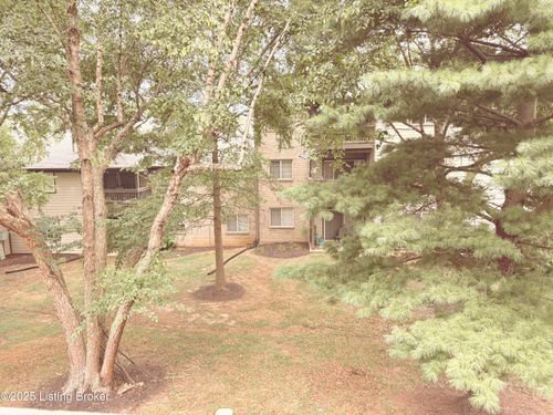 apt-202-10303 Trotters Pointe Dr, Louisville, KY, 40241-1279 | Card Image