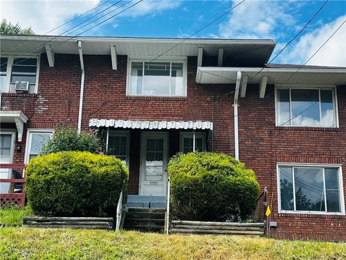 390 New York Ave, Clairton, PA, 15025-2228 | Card Image