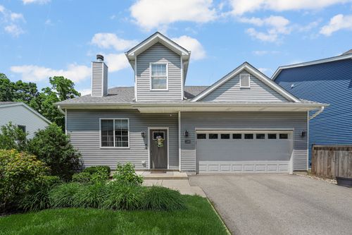 228 Juneway Ter, Lake Bluff, IL, 60044-1214 | Card Image