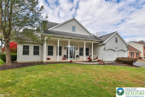 4439 Loraine Ln, BETHLEHEM, PA, 18017-8461 | Card Image