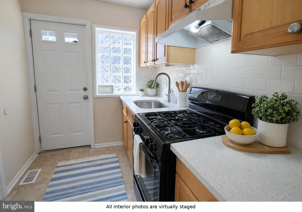 Residential in PHILADELPHIA 3