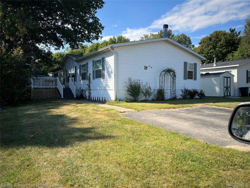 124 Hidden Spgs, Burtchville, MI, 48059-3661 | Card Image