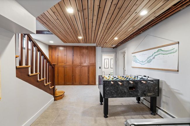 Lower level family room | Image 41