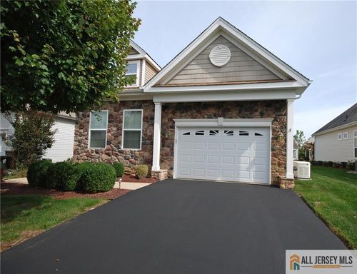 3 Turret Dr, Monroe, NJ, 08831-7933 | Card Image