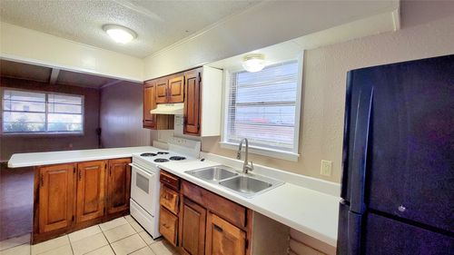 apt-16-400 Bill Bradford, Sulphur Springs, TX, 75482-4467 | Card Image