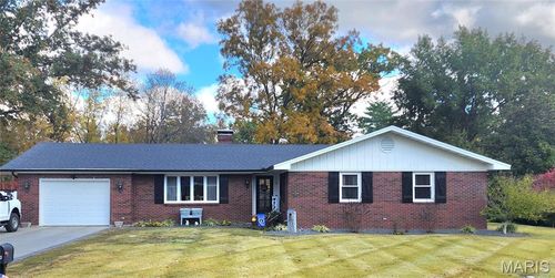 5 Forest Ct, Chester, IL, 62233-2116 | Card Image