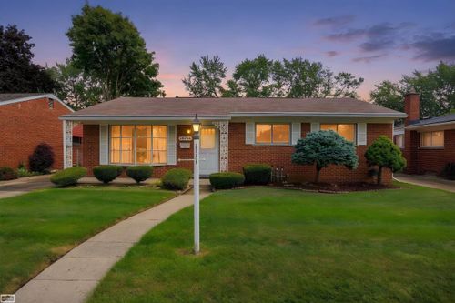 25706 Loretta Ave, Warren, MI, 48091-5013 | Card Image