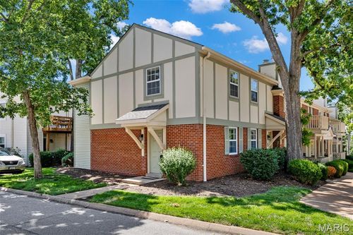 1426 Thrush Place, St Louis, MO, 63144 | Card Image