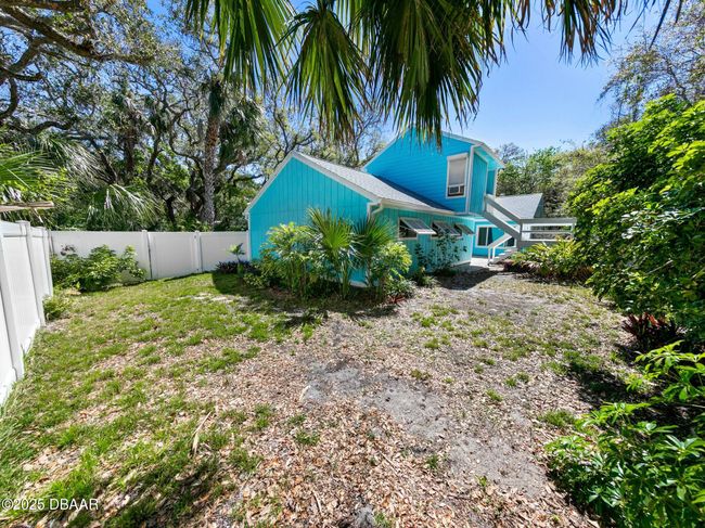 116 Beach St, House other with 3 bedrooms, 2 bathrooms and null parking in Ponce Inlet FL | Image 28