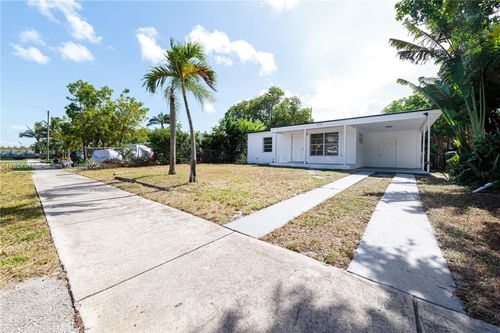 5241 Ne 2nd Ter, Oakland Park, FL, 33334 | Card Image