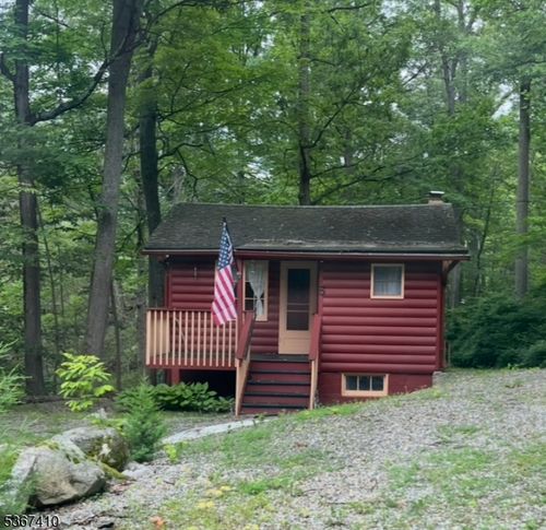 5 Maple Rd, Sussex, NJ, 07461-4440 | Card Image