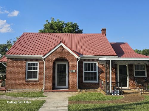 218 Garfield St, Mc Minnville, TN, 37110-1913 | Card Image