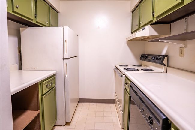 APT-24A - 331 Ridge Point Cir, Condo with 2 bedrooms, 1 bathrooms and null parking in Bridgeville PA | Image 7