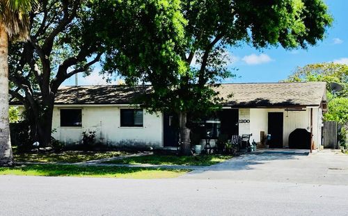1200 W Broward St, Lantana, FL, 33462-3014 | Card Image