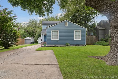 2204 Oswego Pl, Tulsa, OK, 74114-1951 | Card Image