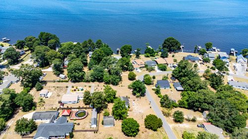100 Pueblo Trl, Edenton, NC, 27932-9727 | Card Image