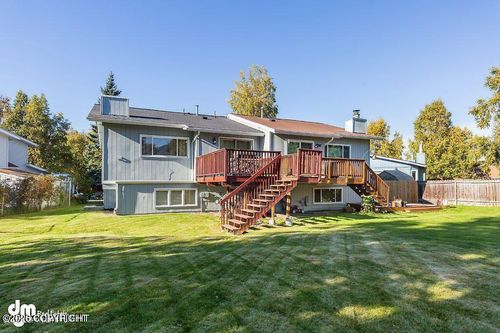 8440 Ragged Top Cir, Anchorage, AK, 99504-4200 | Card Image