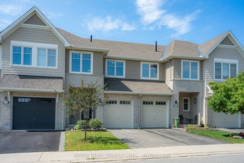 261 Brambling Way, Nepean, ON, K2J0E4 | Card Image