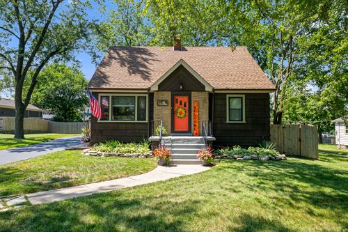 7816 Blazer Ave, Justice, IL, 60458-1322 | Card Image