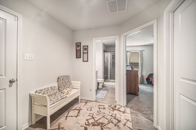 6505 Boot Jack Dr, House other with 4 bedrooms, 3 bathrooms and null parking in Joshua TX | Image 4
