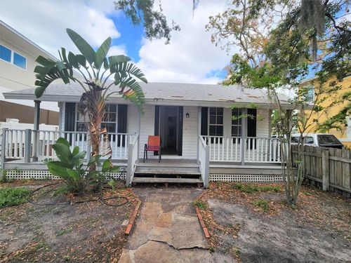 1825 Hawkins Ct, Sarasota, FL, 34236-6909 | Card Image
