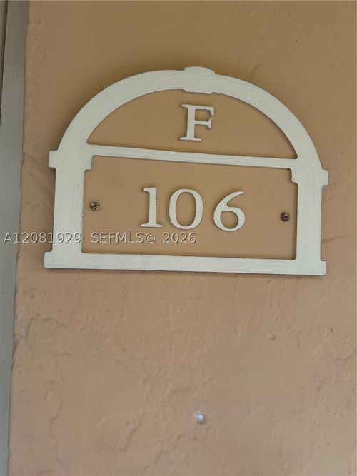 f106-18111 Nw 68th Ave, Hialeah, FL, 33015-3986 | Card Image