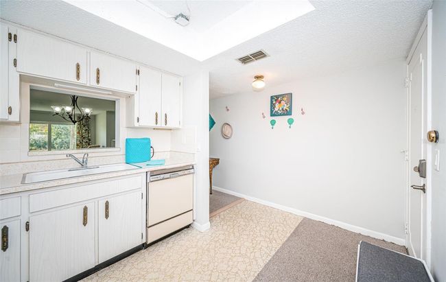 APT-107 - 1450 Heather Ridge Blvd, Condo with 2 bedrooms, 1 bathrooms and null parking in DUNEDIN FL | Image 18