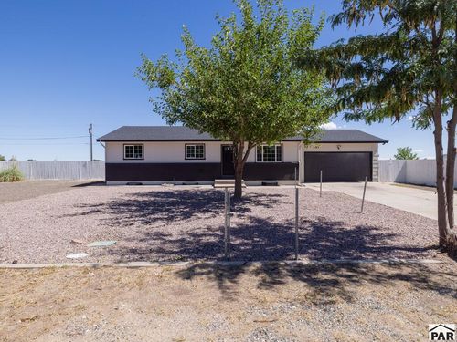1522 Whippoorwill Pl, Pueblo, CO, 81006-9761 | Card Image
