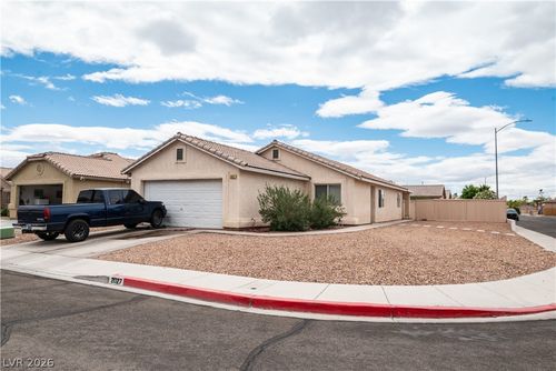 2027 Tallow Tree Ave, North Las Vegas, NV, 89032-4855 | Card Image