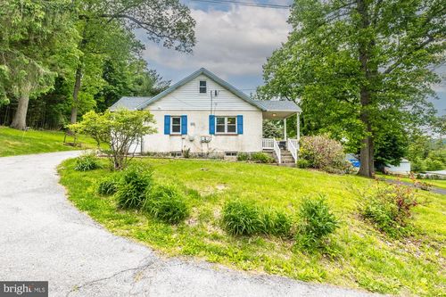 3650 Bungalow Glade, DOWNINGTOWN, PA, 19335-2006 | Card Image