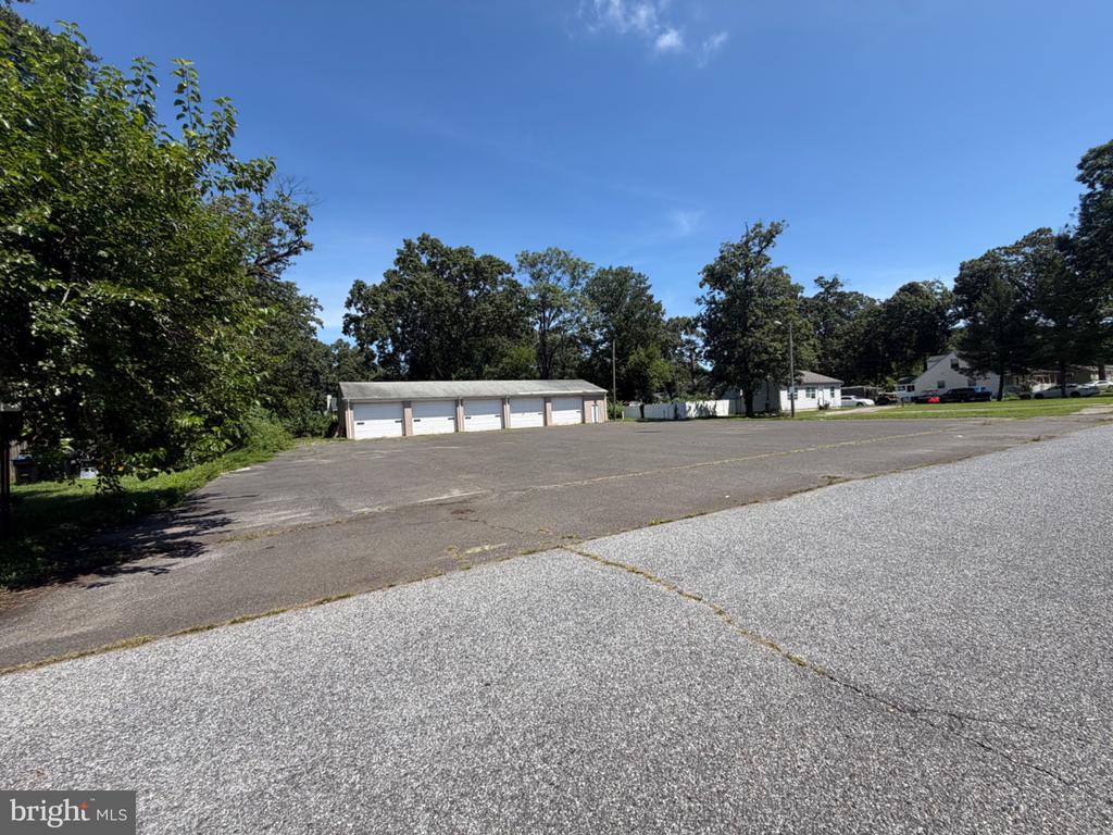 15 E 7Th Ave, Pine Hill, NJ 08021