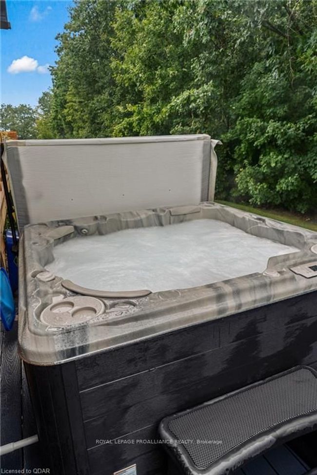 37 Conger Dr, House other with 2 bedrooms, 4 bathrooms and 6 parking in Wellington ON | Image 36