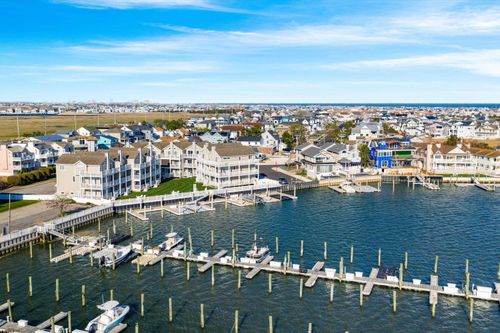 301-301 Alder Ln, Ocean City, NJ, 08226-1858 | Card Image