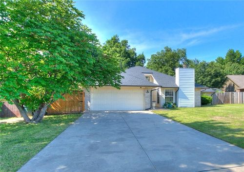 3109 Greenwood Ct, Norman, OK, 73072-3317 | Card Image
