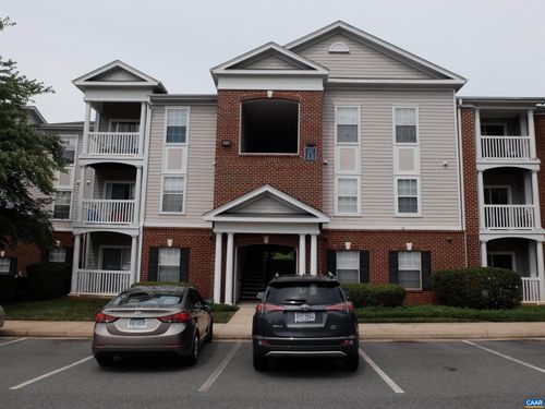 205-727 Denali Way, CHARLOTTESVILLE, VA, 22903-8127 | Card Image