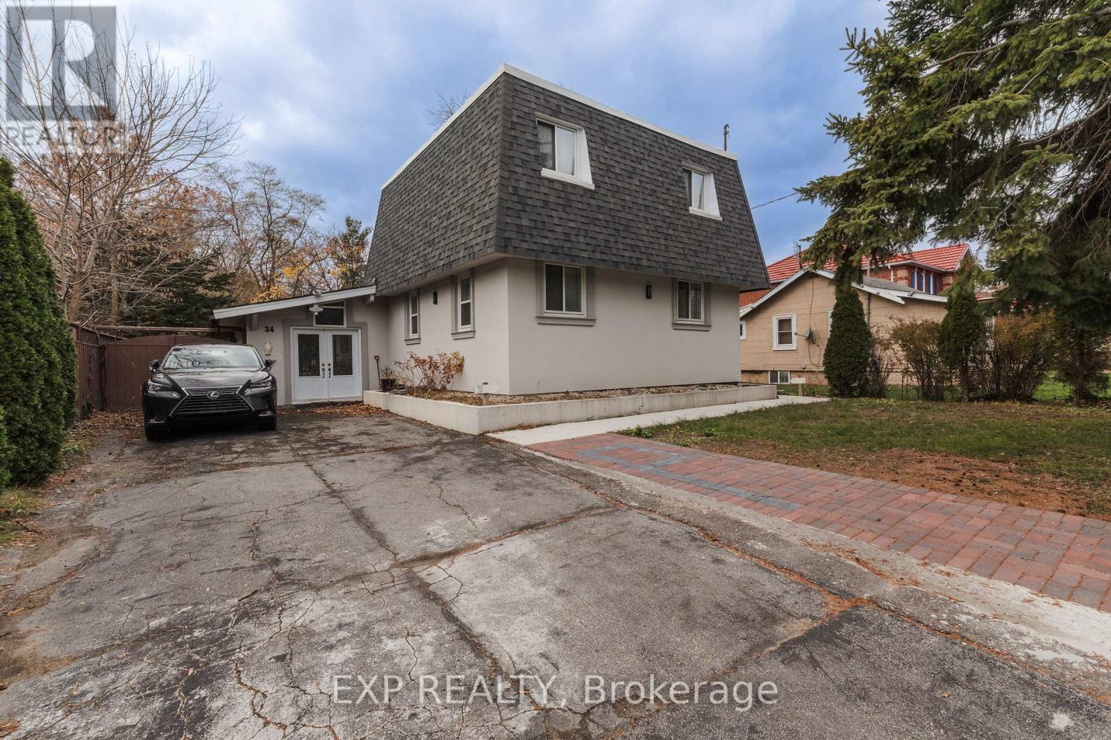 Residential Lease in Toronto (West Hill)