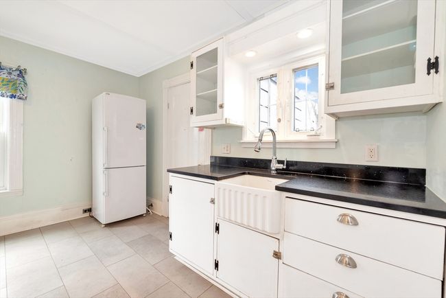 22 Lookout St, House other with 3 bedrooms, 2 bathrooms and 2 parking in Gloucester MA | Image 25