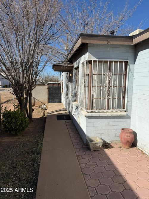 1224 N F Ave, Douglas, AZ, 85607-1921 | Card Image