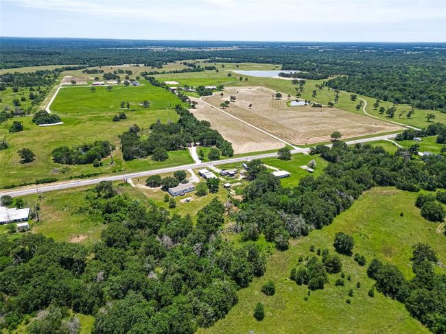 5526 Highway 90, House other with 4 bedrooms, 2 bathrooms and null parking in Madisonville TX | Image 44